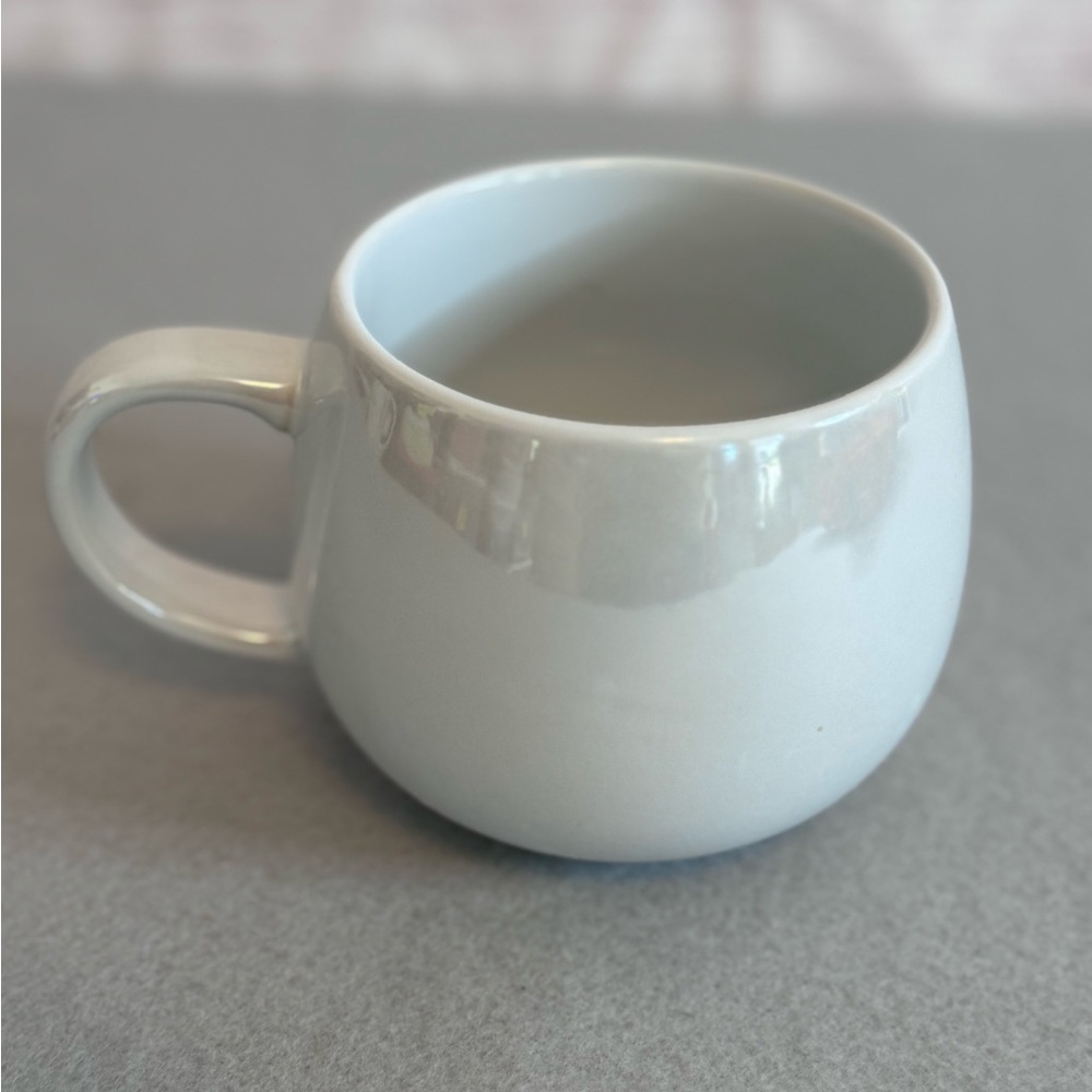 ❌ SOLD!! Not available. Disney World Magic Kingdom 50th Anniversary Mug. - Picture 4 of 4